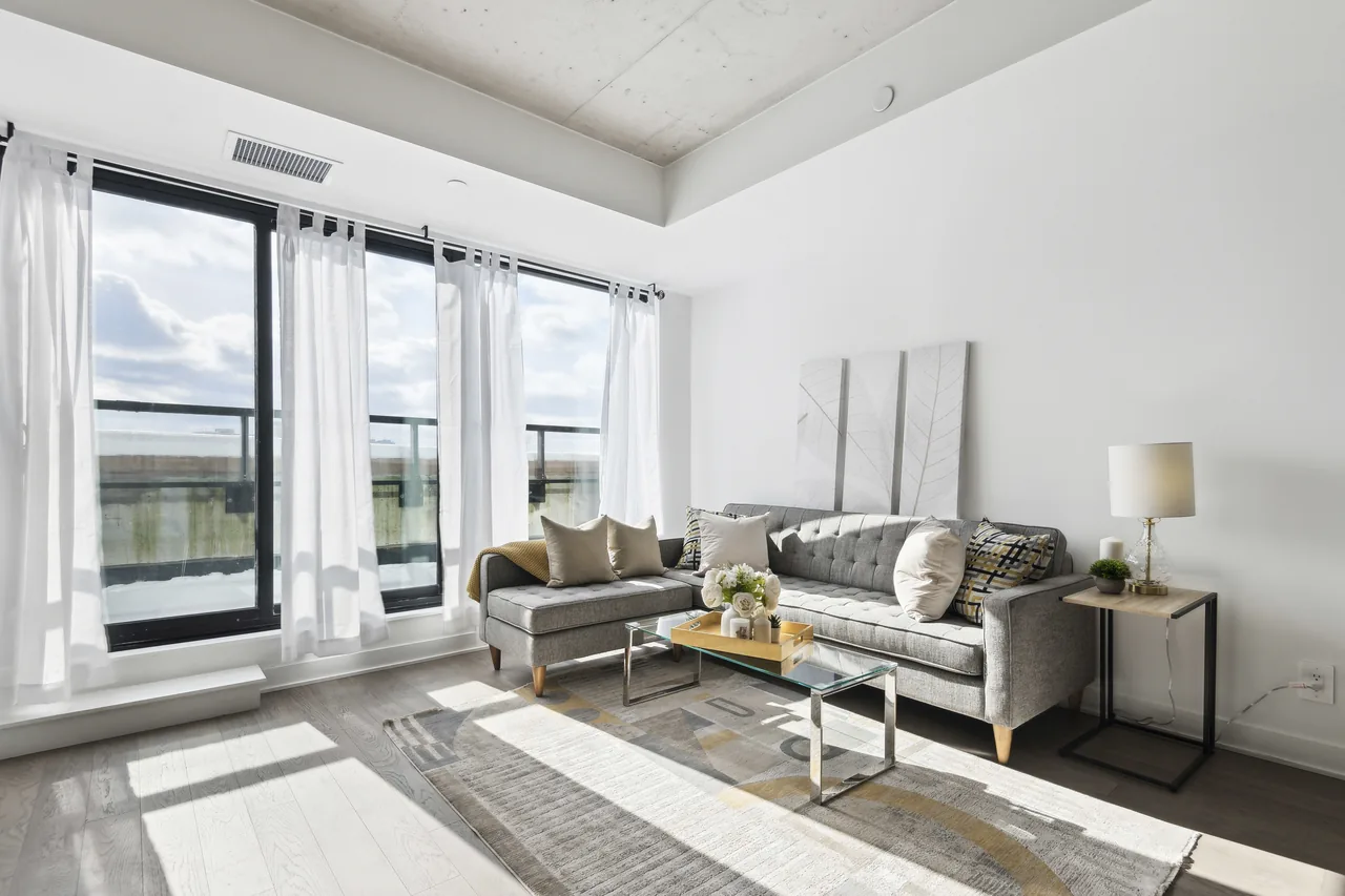 Booking a Burlington real estate photography shoot online